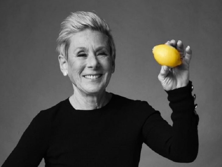 Bobbi Raffel posing with lemon.